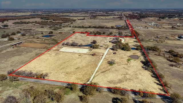 $1,650,000 | 7690 County Road 417, Stephenville, TX 76401