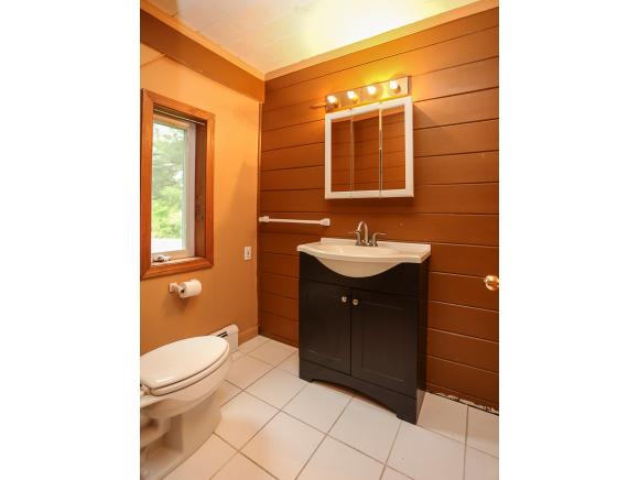 10 Lawrence Road Weare, NH 03281 - Photo 15 of 21