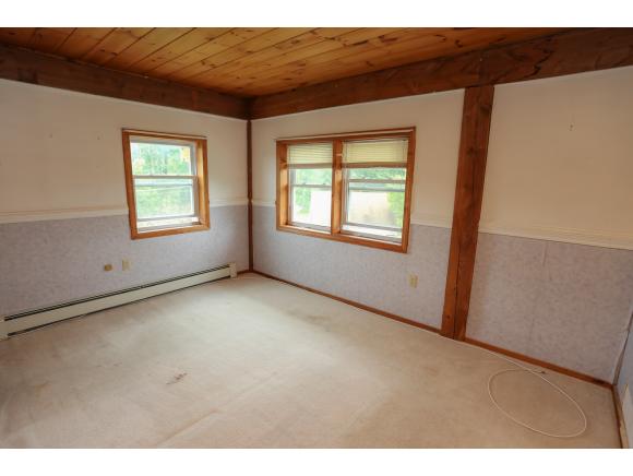 10 Lawrence Road Weare, NH 03281 - Photo 20 of 21