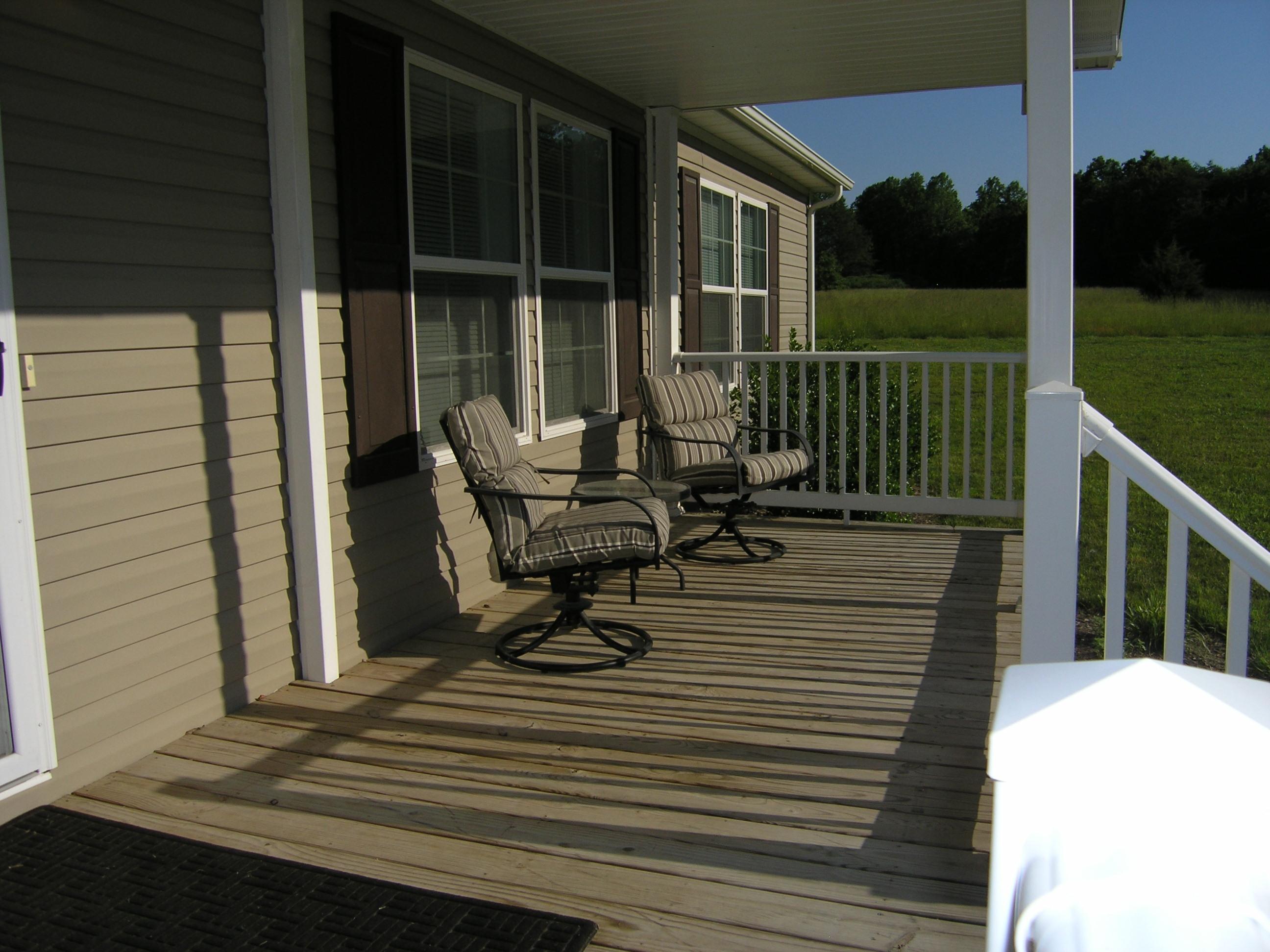 109 Thunder Ridge Road Huddleston, VA 24104 - Photo 13 of 17 Front Porch