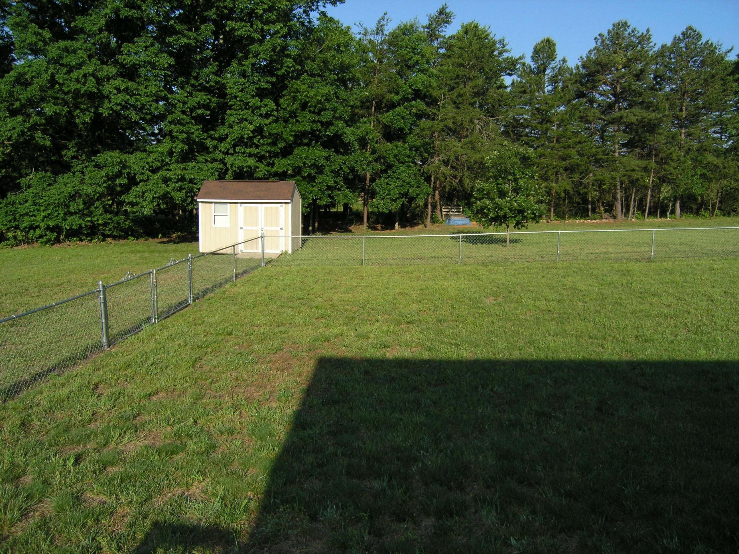 109 Thunder Ridge Road Huddleston, VA 24104 - Photo 9 of 17 Fenced Back Yard