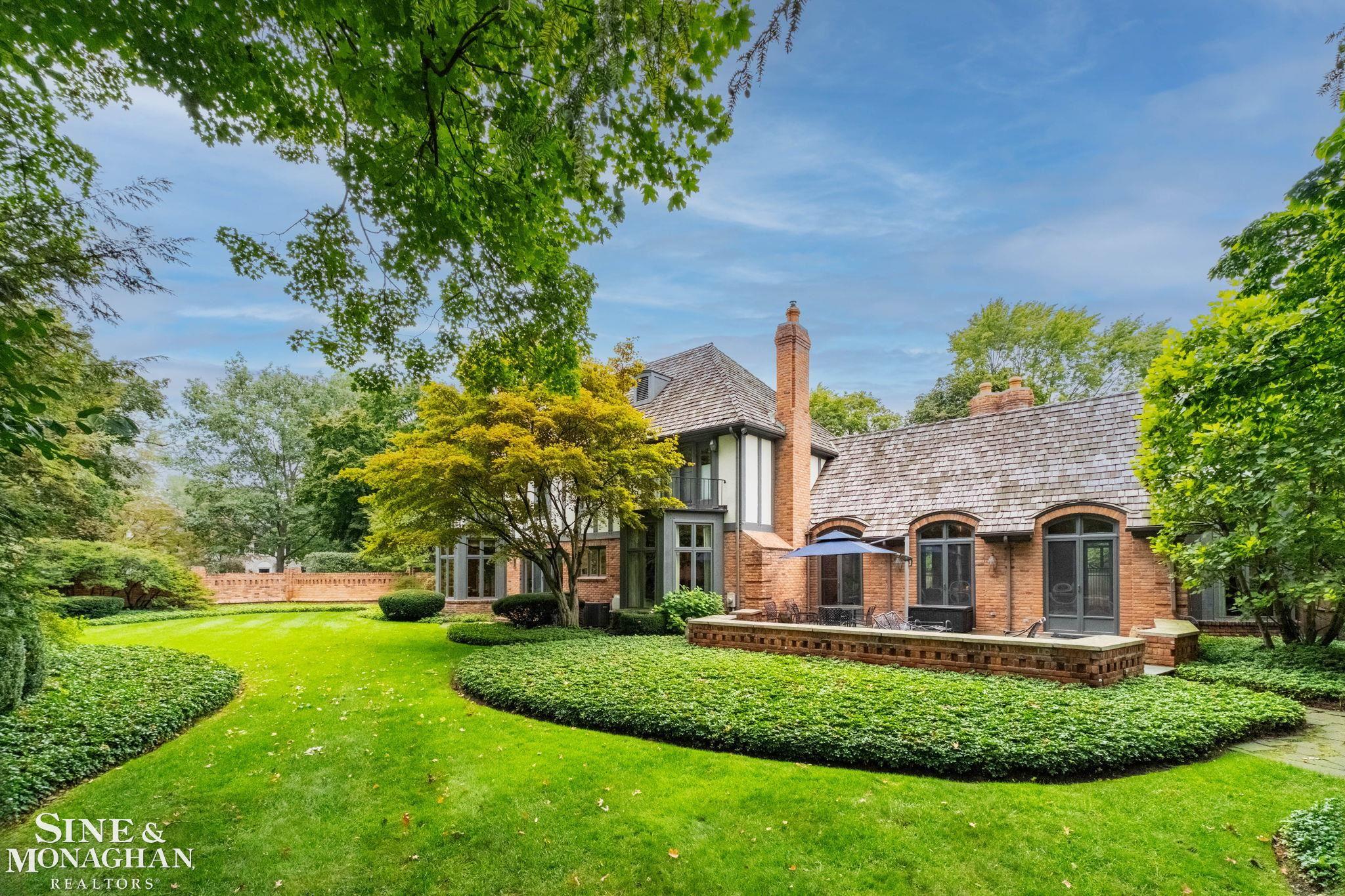 121 Vendome Road Grosse Pointe, MI 48236 - Photo 41 of 48 Gallery Image 41