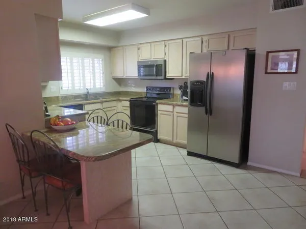 $3,500 | 10080 East Mountainview Lake Drive, Unit 121, Scottsdale, AZ 85258