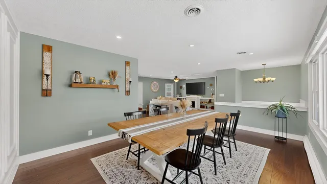 $299,900 | 3927 Oak Park Circle Southeast, Rochester, MN 55904