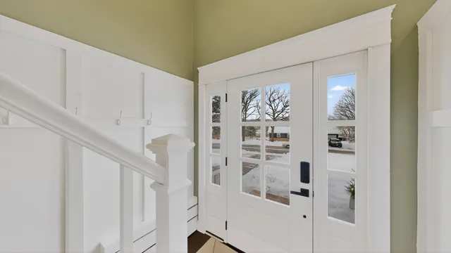 $299,900 | 3927 Oak Park Circle Southeast, Rochester, MN 55904