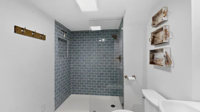 $299,900 | 3927 Oak Park Circle Southeast, Rochester, MN 55904