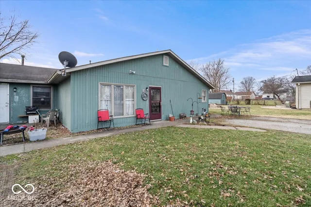 $210,000 | 1121 East 5th Street, Greenfield, IN 46140