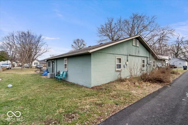 $210,000 | 1121 East 5th Street, Greenfield, IN 46140