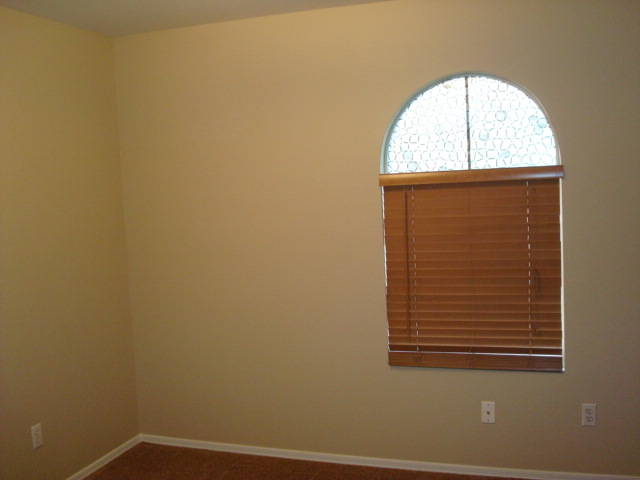 1417 East Bloch Road Phoenix, AZ 85040 - Photo 18 of 23 Bedroom 4
