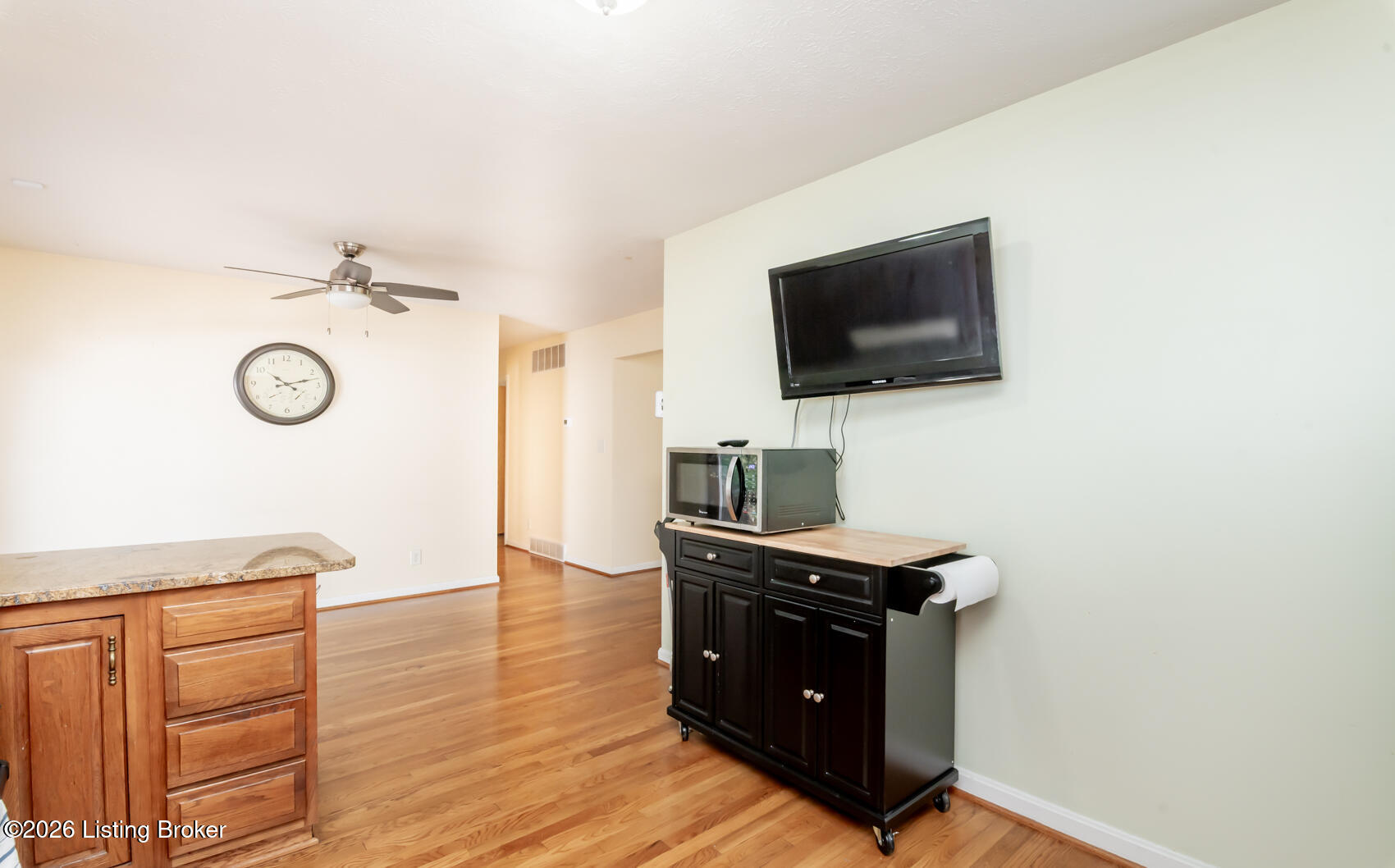 8300 Twisted Pine Road Louisville, KY 40219 - Photo 13 of 53 TPR-131