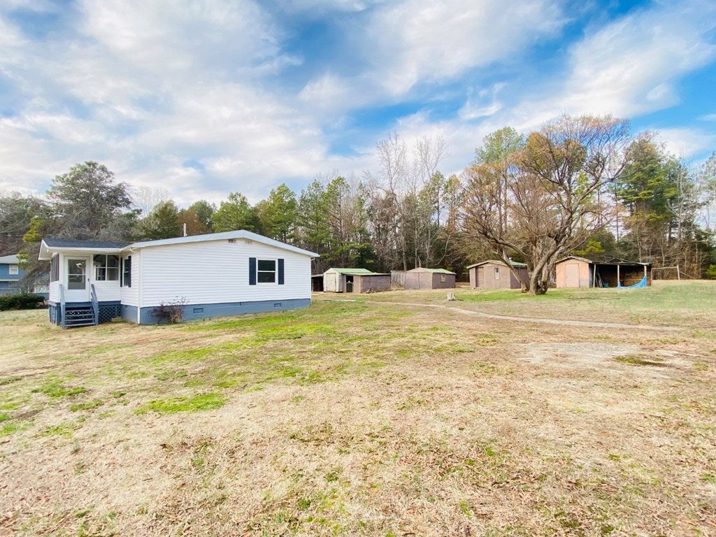 141 Tyson Road Bracey, VA 23919 - Photo 19 of 74 Gallery Image 19