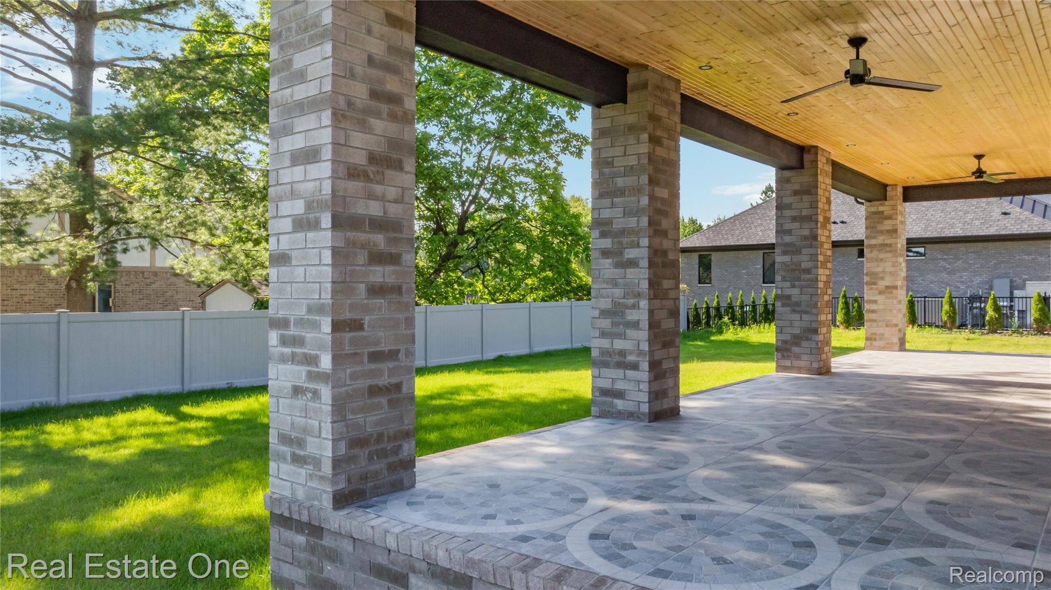 5321 Rochester Road Troy, MI 48085 - Photo 59 of 69 5321 Rochester - OnDemand Pix Photography (108).jpg