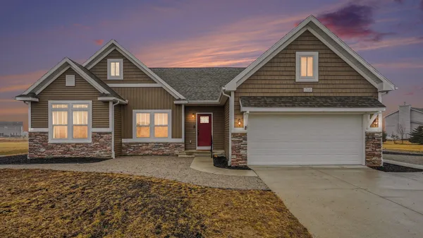 $625,000 | 17110 Country Drive, Manchester, MI 48158