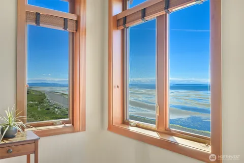 $1,125,000 | 9535 Semiahmoo Parkway, Unit B305, Blaine, WA 98230