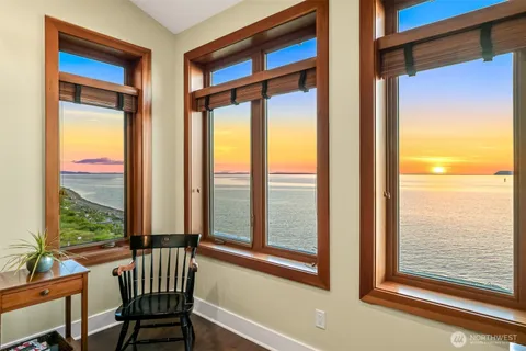 $1,125,000 | 9535 Semiahmoo Parkway, Unit B305, Blaine, WA 98230