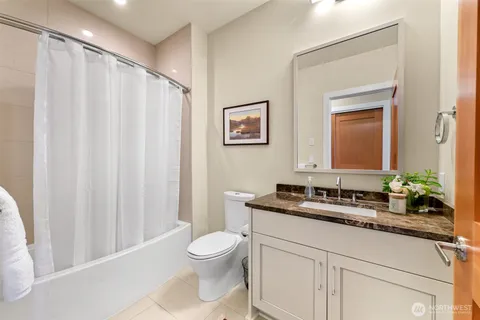 $1,125,000 | 9535 Semiahmoo Parkway, Unit B305, Blaine, WA 98230