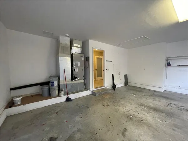 $2,750 | 717 Northwest 233rd Terrace, Newberry, FL 32669