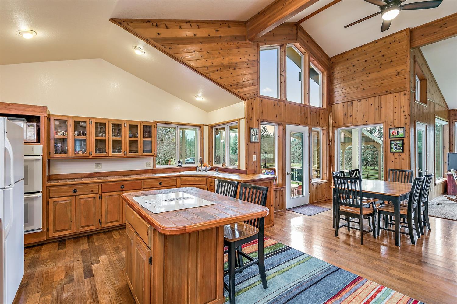 8050 North Applegate Road Grants Pass, OR 97527 - Photo 5 of 34 The spacious kitchen has ample storage,