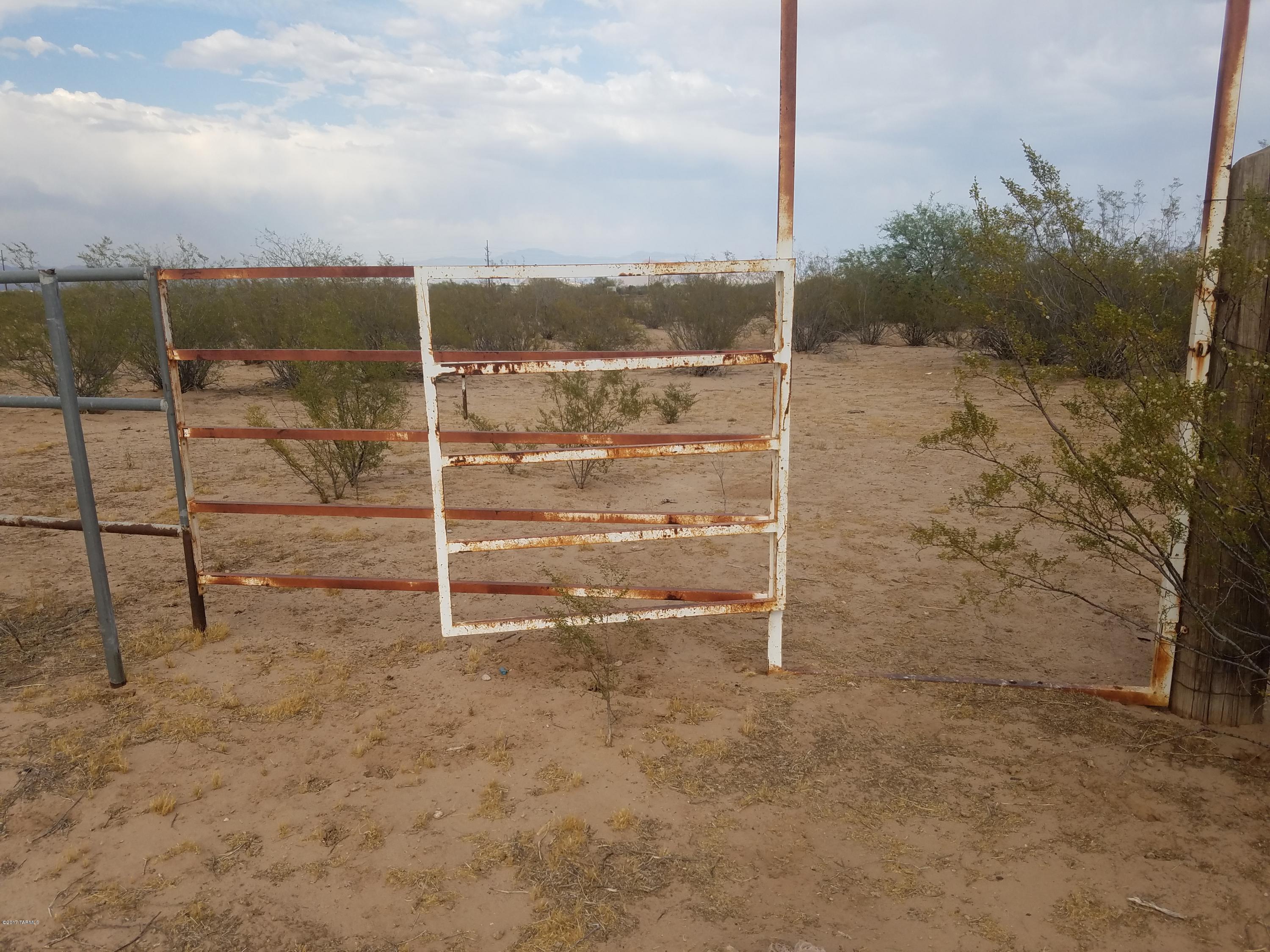 15950 West Scrub Brush Road Marana, AZ 85653 - Photo 7 of 9