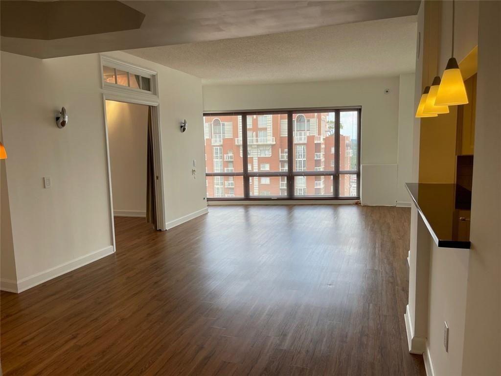 3475 Oak Valley Road Northeast, Unit 1480 Atlanta, GA 30326 - Photo 3 of 28 Gallery Image 3