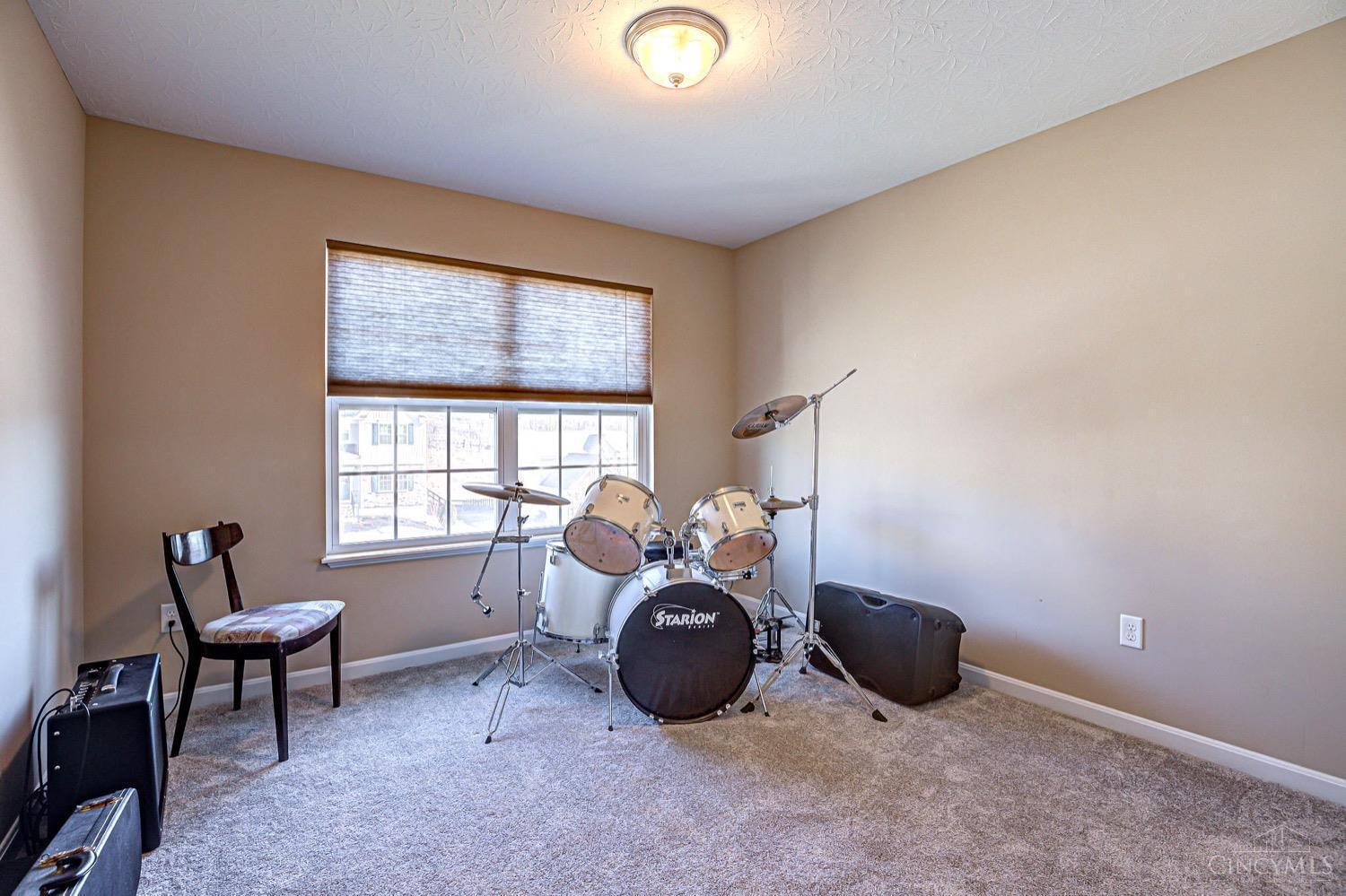 7219 Hunters Ridge Lane Cincinnati, OH 45247 - Photo 22 of 43 Gallery Image 22