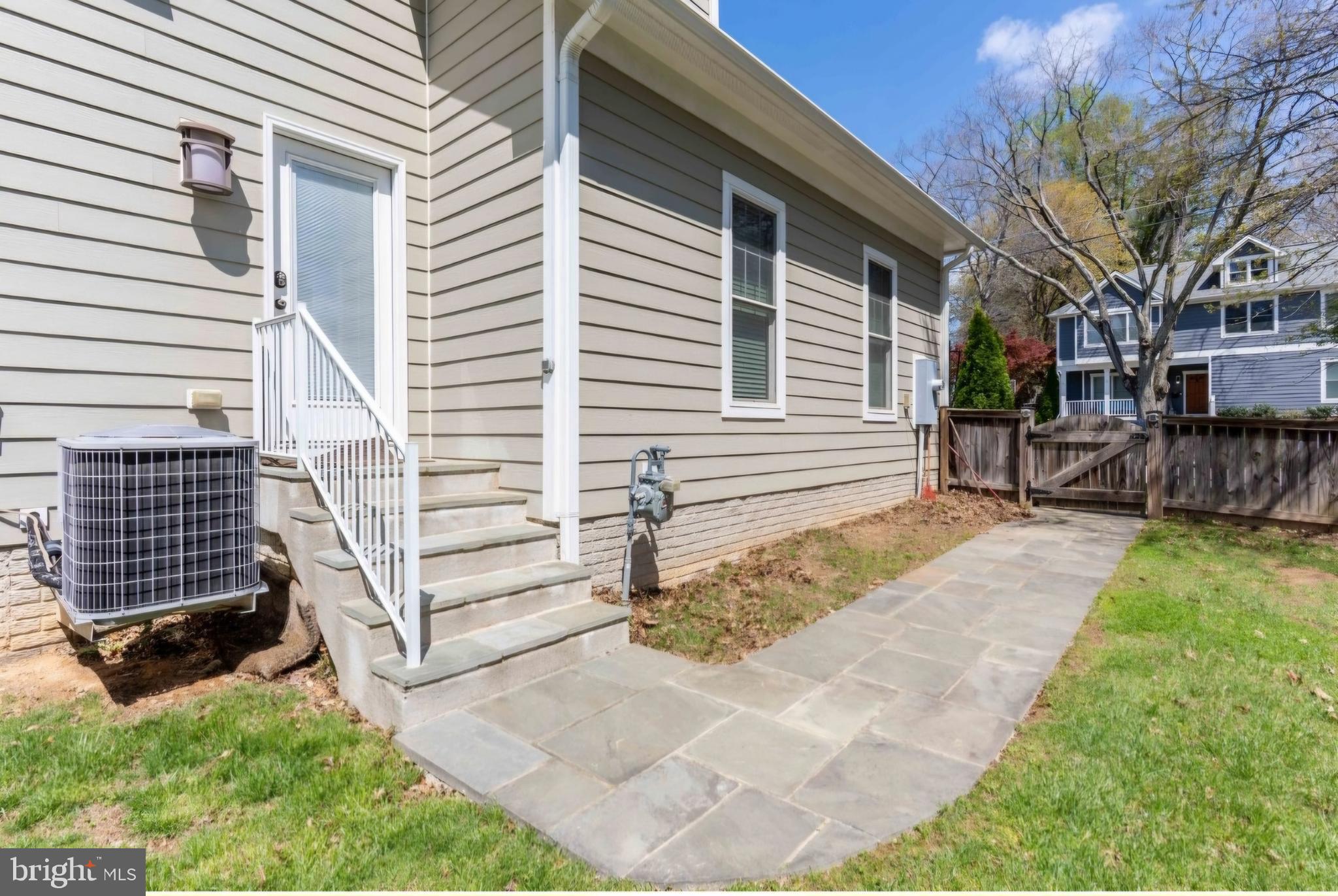 801 Meadow Lane Southwest Vienna, VA 22180 - Photo 12 of 24 a view of a house with a yard
