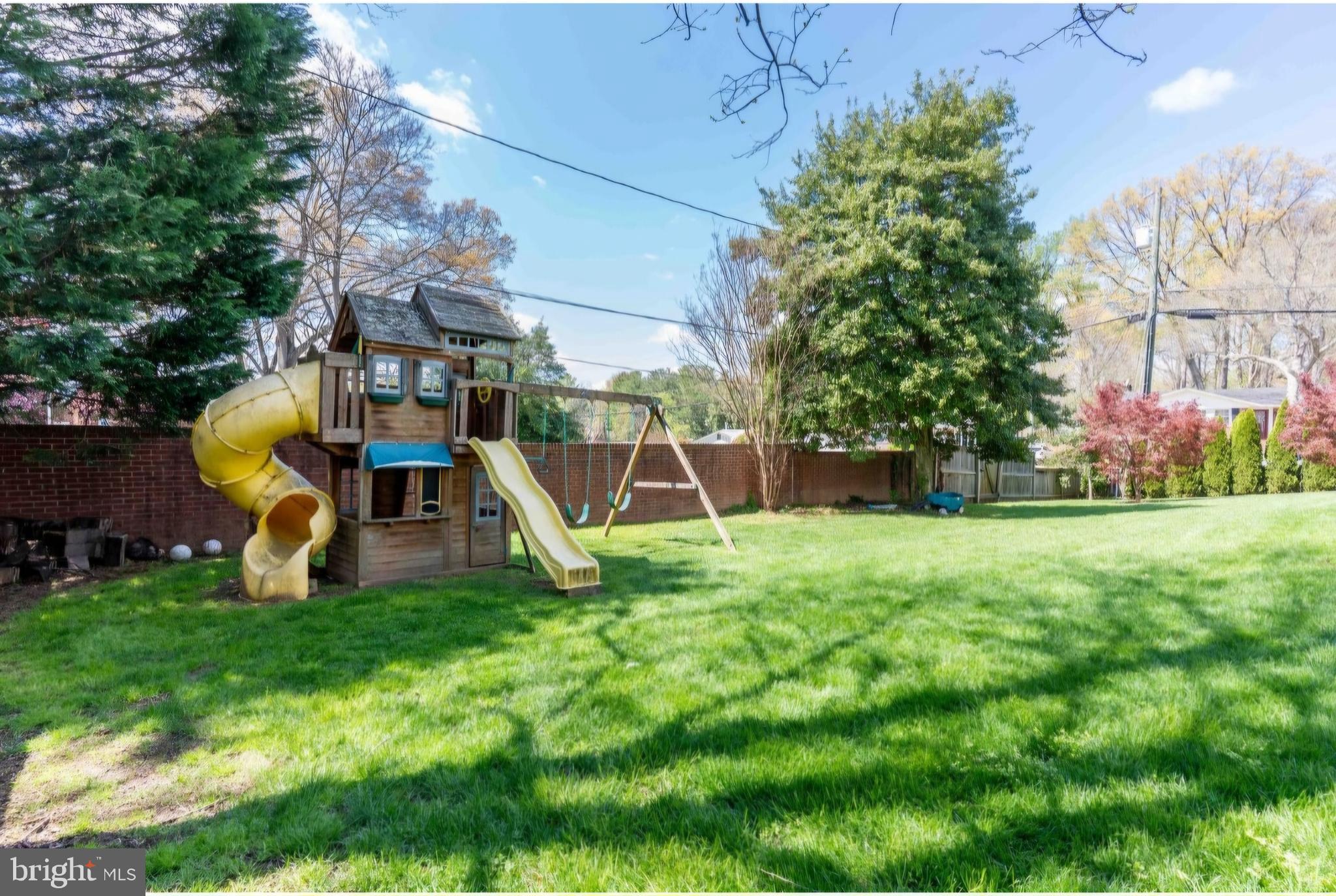 801 Meadow Lane Southwest Vienna, VA 22180 - Photo 17 of 24 a view of a park with slide