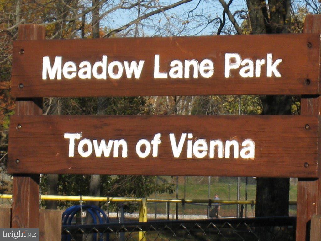 801 Meadow Lane Southwest Vienna, VA 22180 - Photo 19 of 24