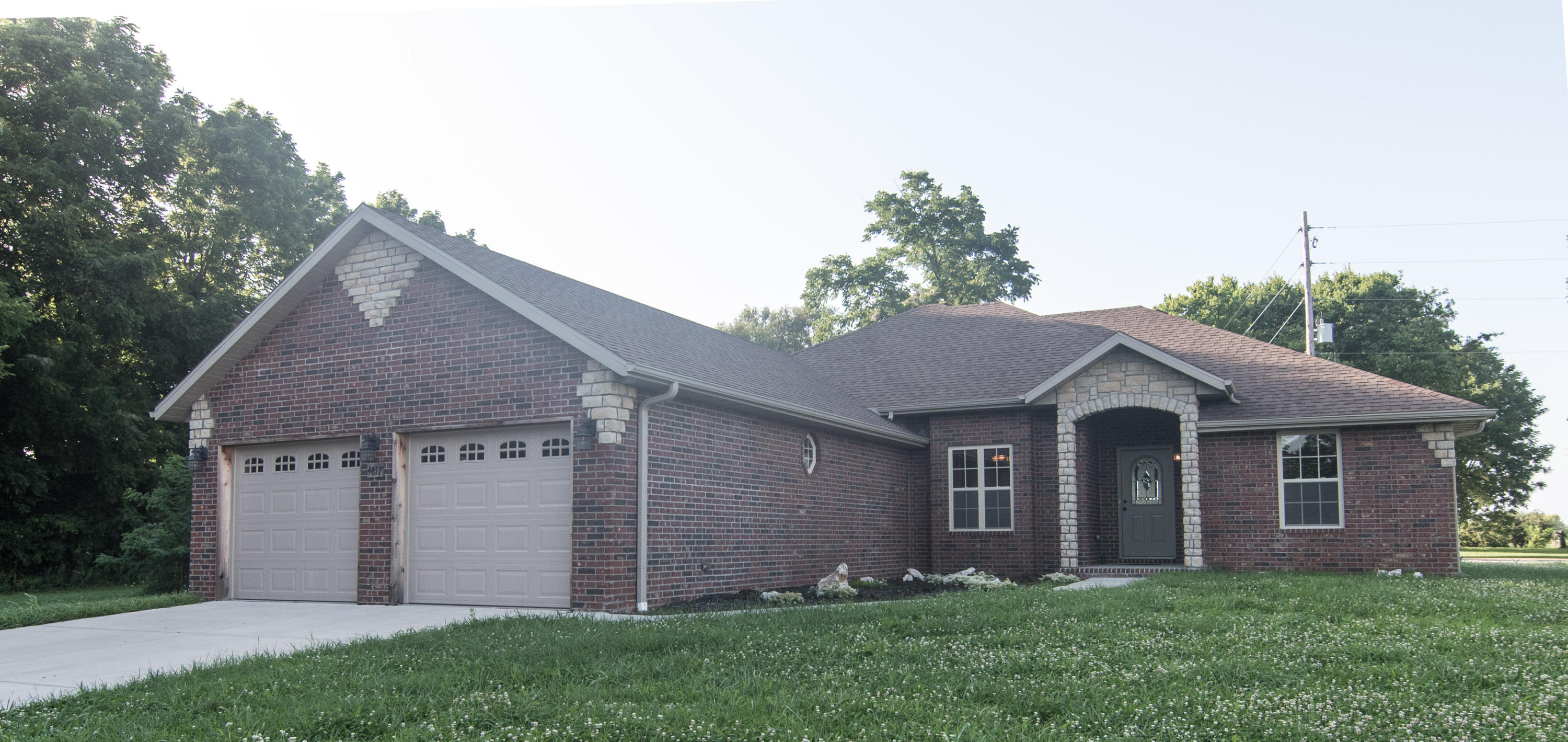 4617 West Brownstone Springfield, MO 65807 - Photo 1 of 1 4617 Brownstone-3