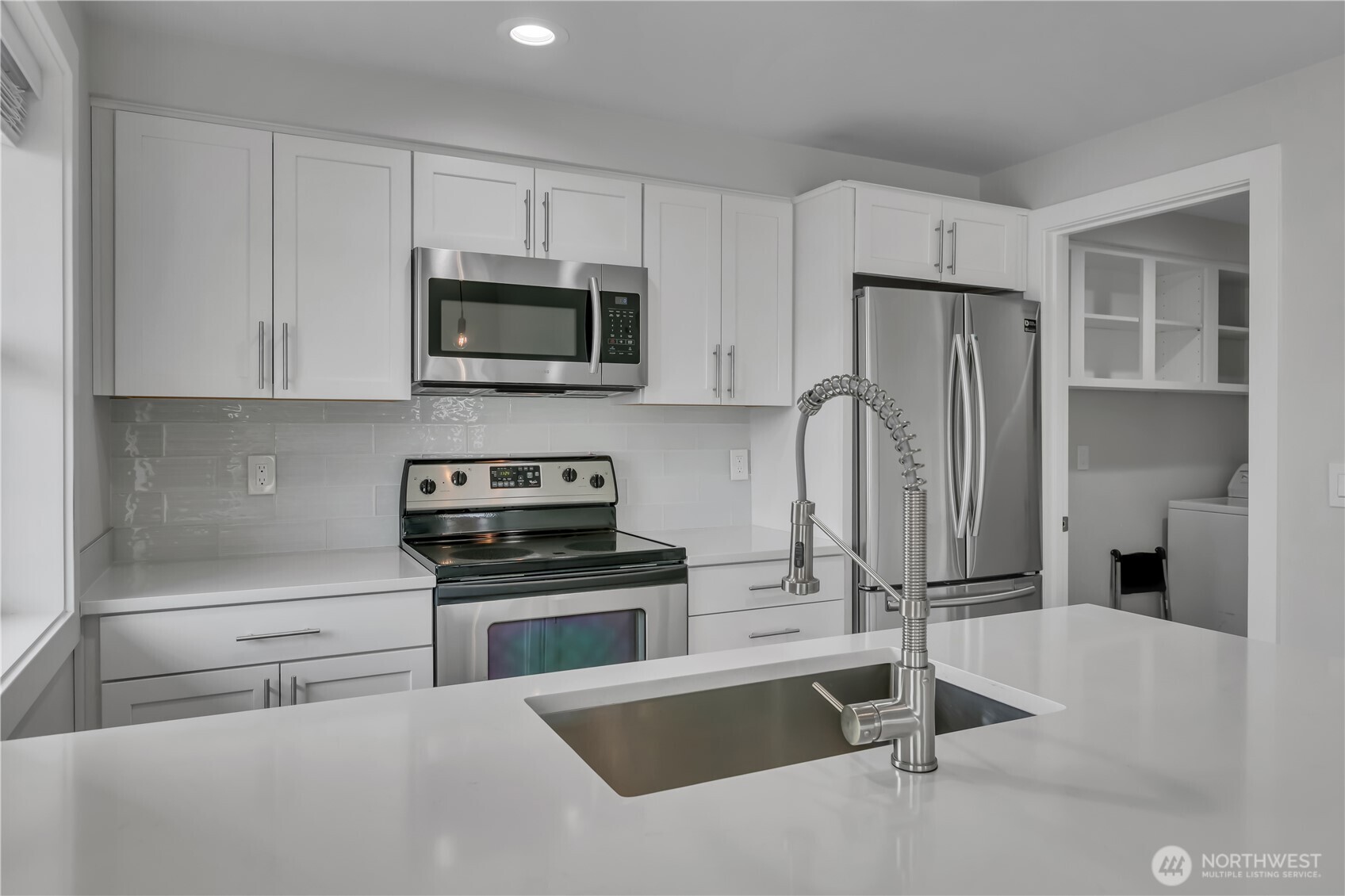 3022 63rd Avenue Southwest, Unit 302 Seattle, WA 98116 - Photo 16 of 35