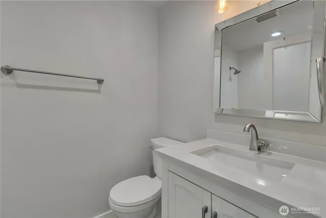 $599,000 | 3022 63rd Avenue Southwest, Unit 302, Seattle, WA 98116