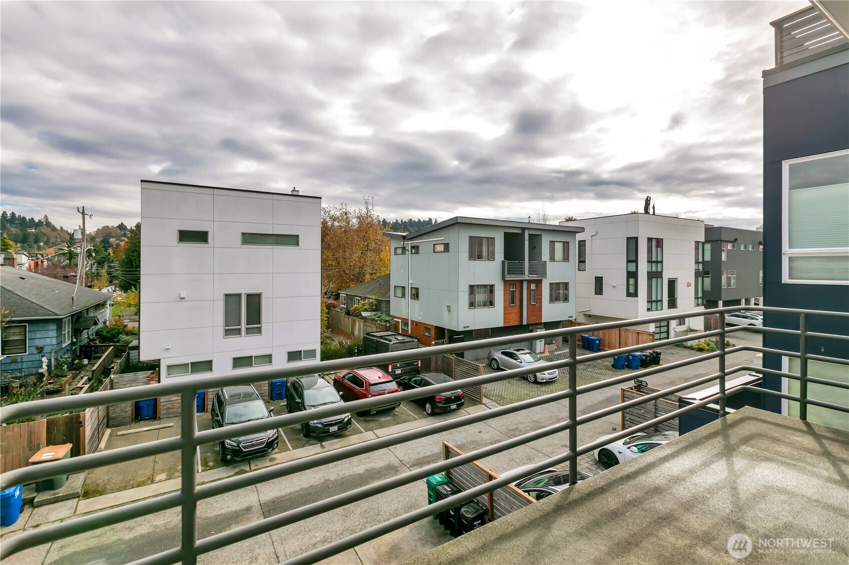 3022 63rd Avenue Southwest, Unit 302 Seattle, WA 98116 - Photo 31 of 35