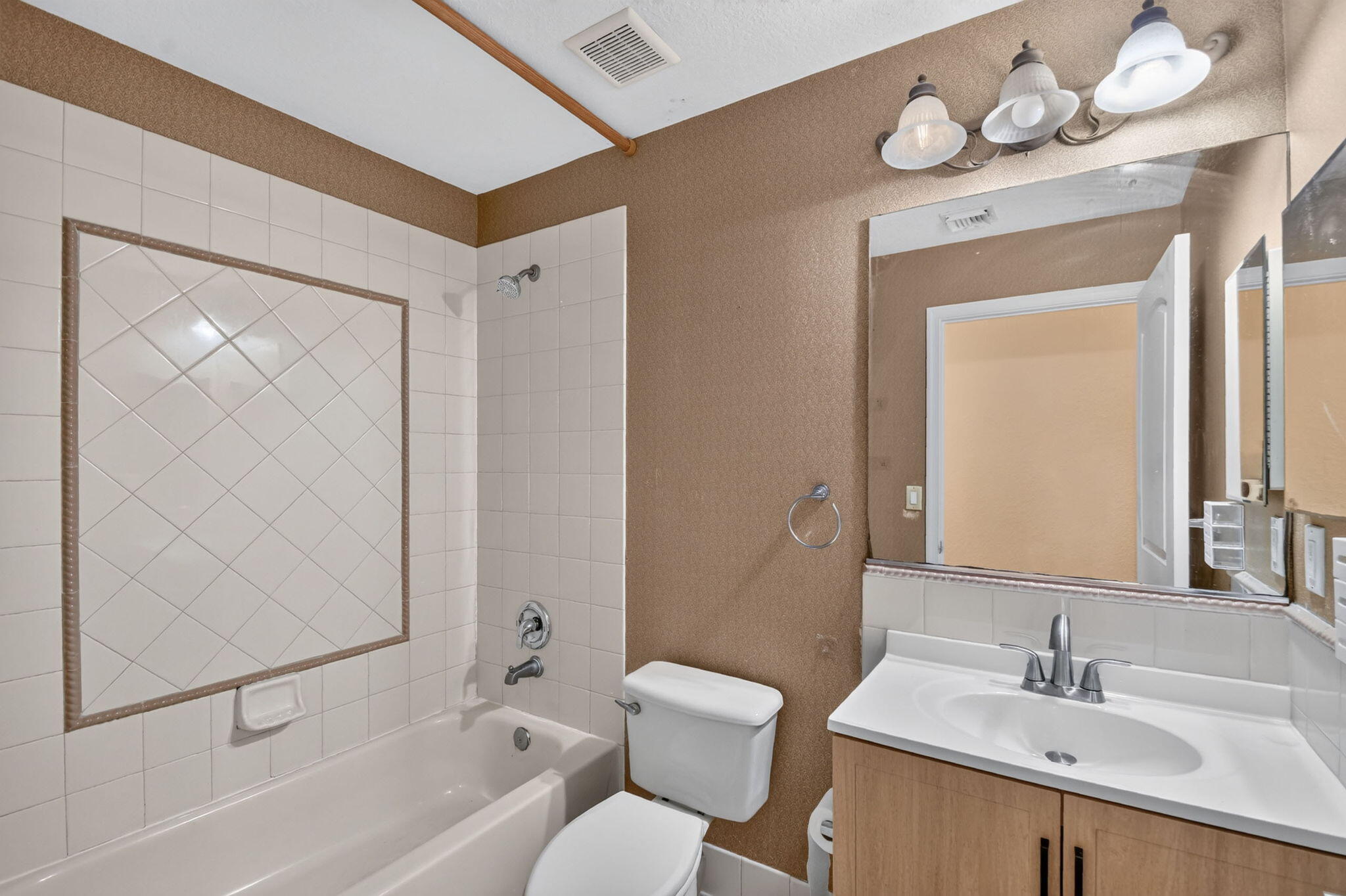 1107 Big Torch Street Riviera Beach, FL 33407 - Photo 26 of 69 28-web-or-mls-DSC_4979