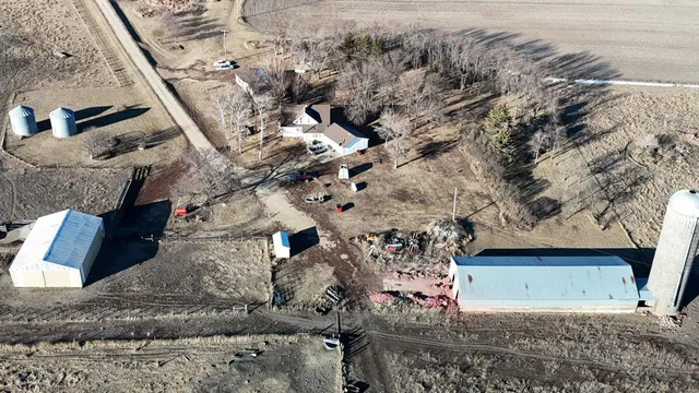 $999,999 | Xxx Xxx 40th Avenue, Jasper, MN 56144