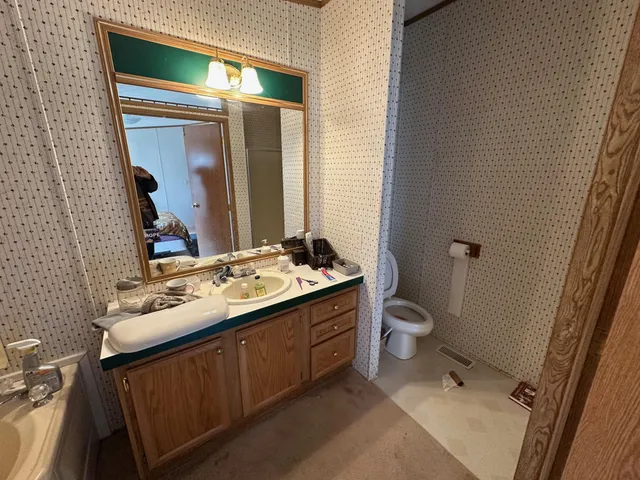 $999,999 | Xxx Xxx 40th Avenue, Jasper, MN 56144