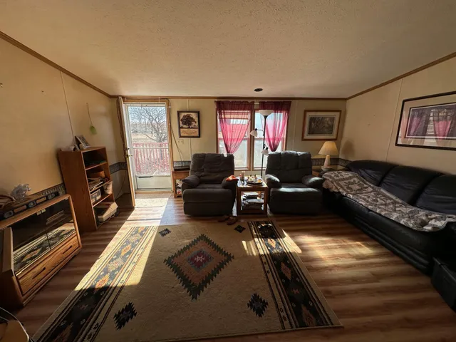 $999,999 | Xxx Xxx 40th Avenue, Jasper, MN 56144