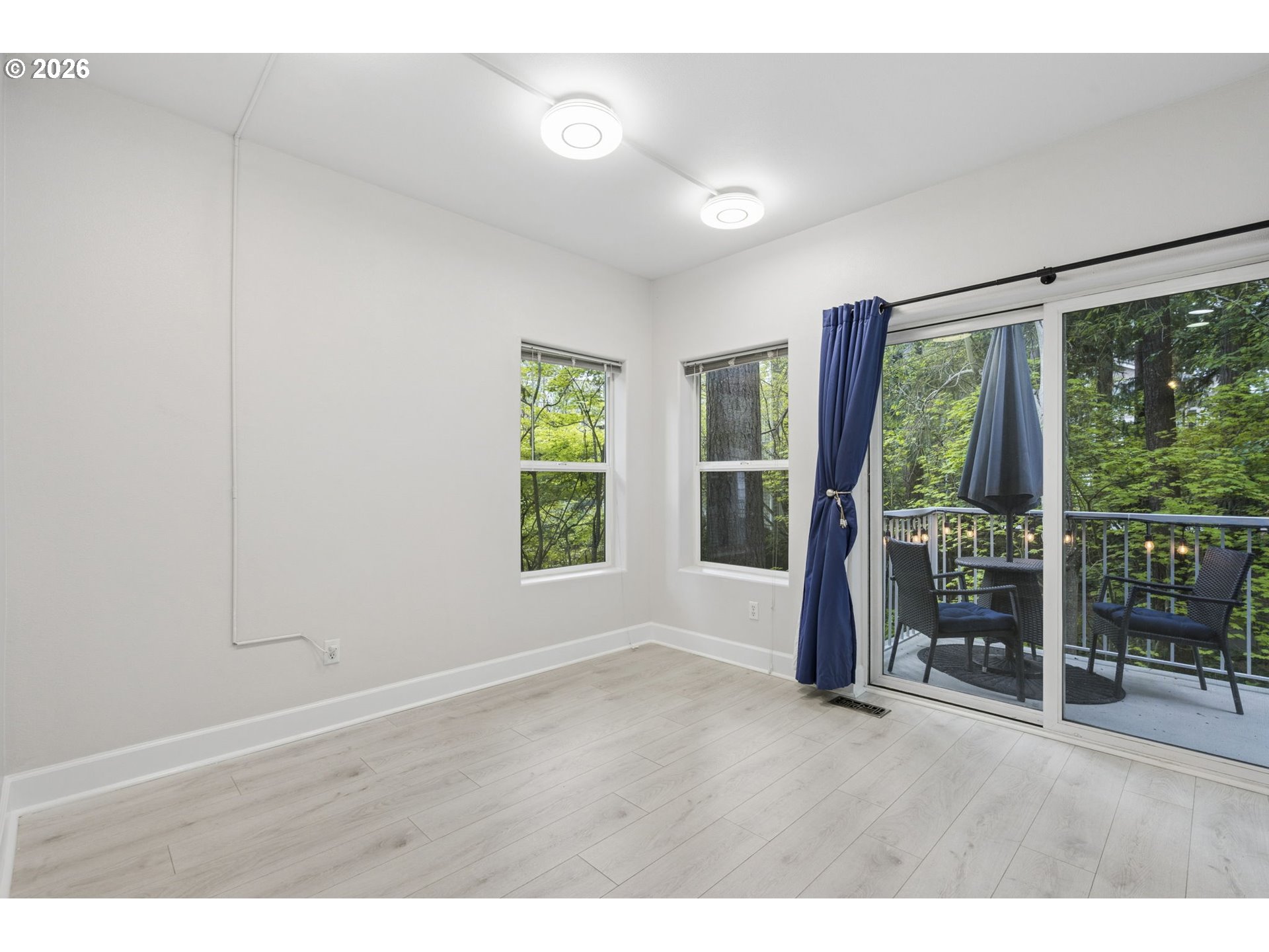 14172 Southwest Barrows Road, Unit 1 Portland, OR 97223 - Photo 15 of 38