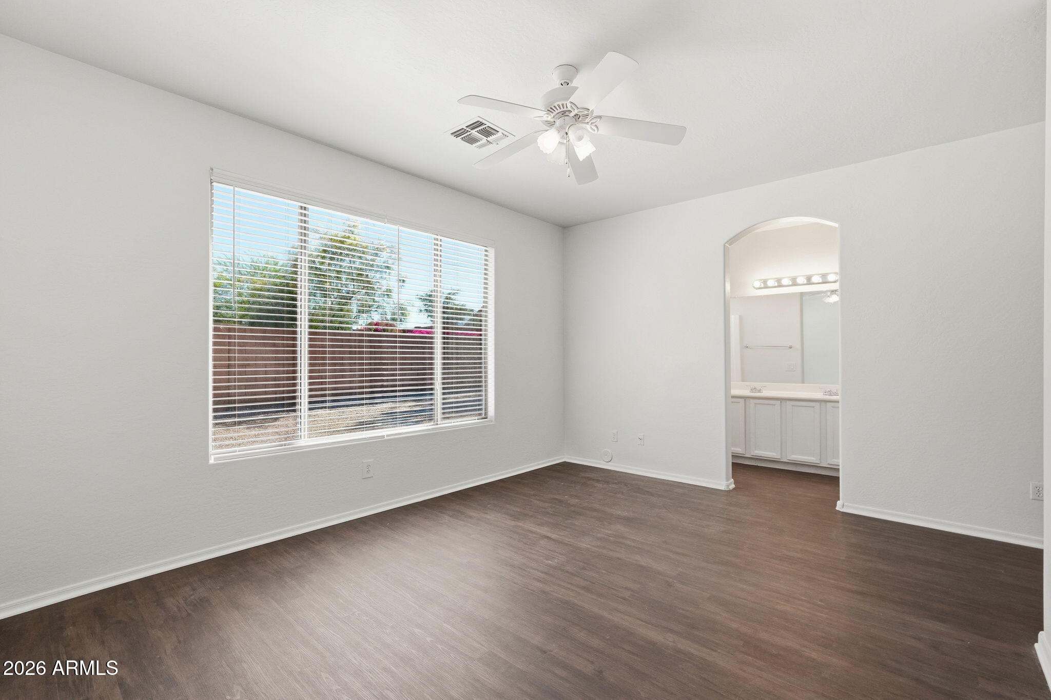 12725 West Cheery Lynn Road Avondale, AZ 85392 - Photo 15 of 30 017_ListerPros