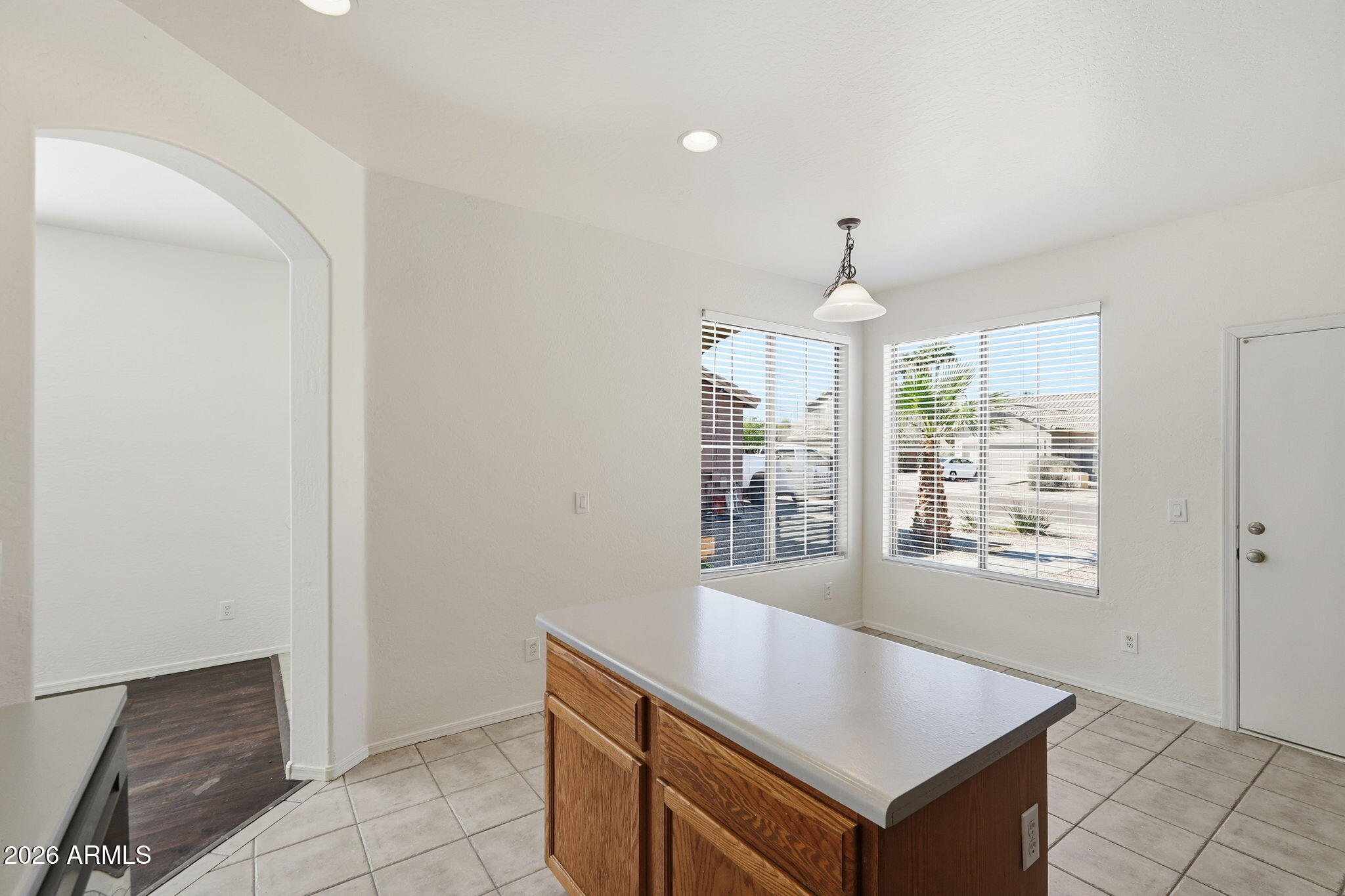 12725 West Cheery Lynn Road Avondale, AZ 85392 - Photo 7 of 30 009_ListerPros