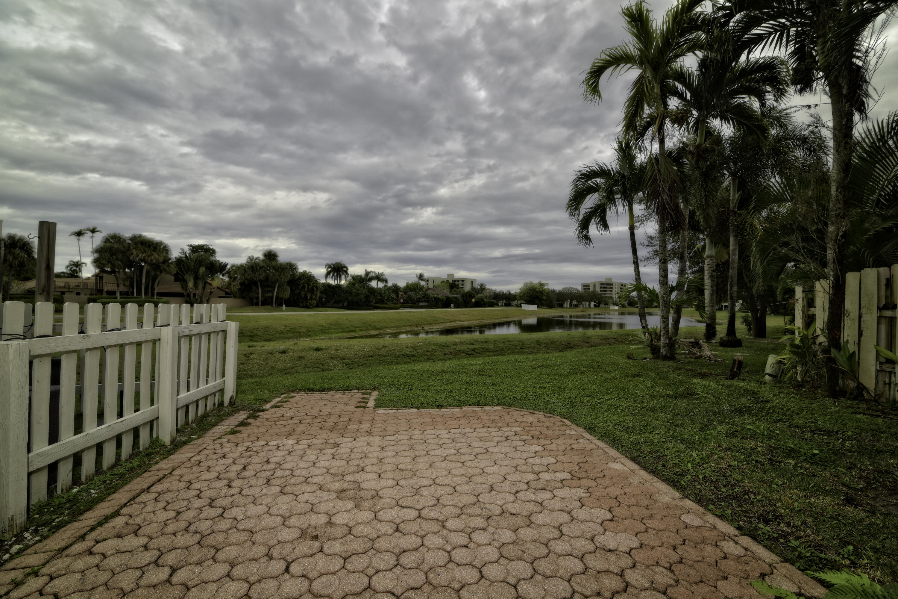 6595 Parkview Drive, Unit F Boca Raton, FL 33433 - Photo 13 of 28 _RW28404-Edit