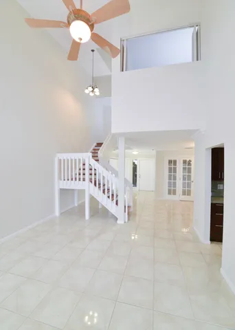 $3,490 | 6595 Parkview Drive, Unit F, Boca Raton, FL 33433