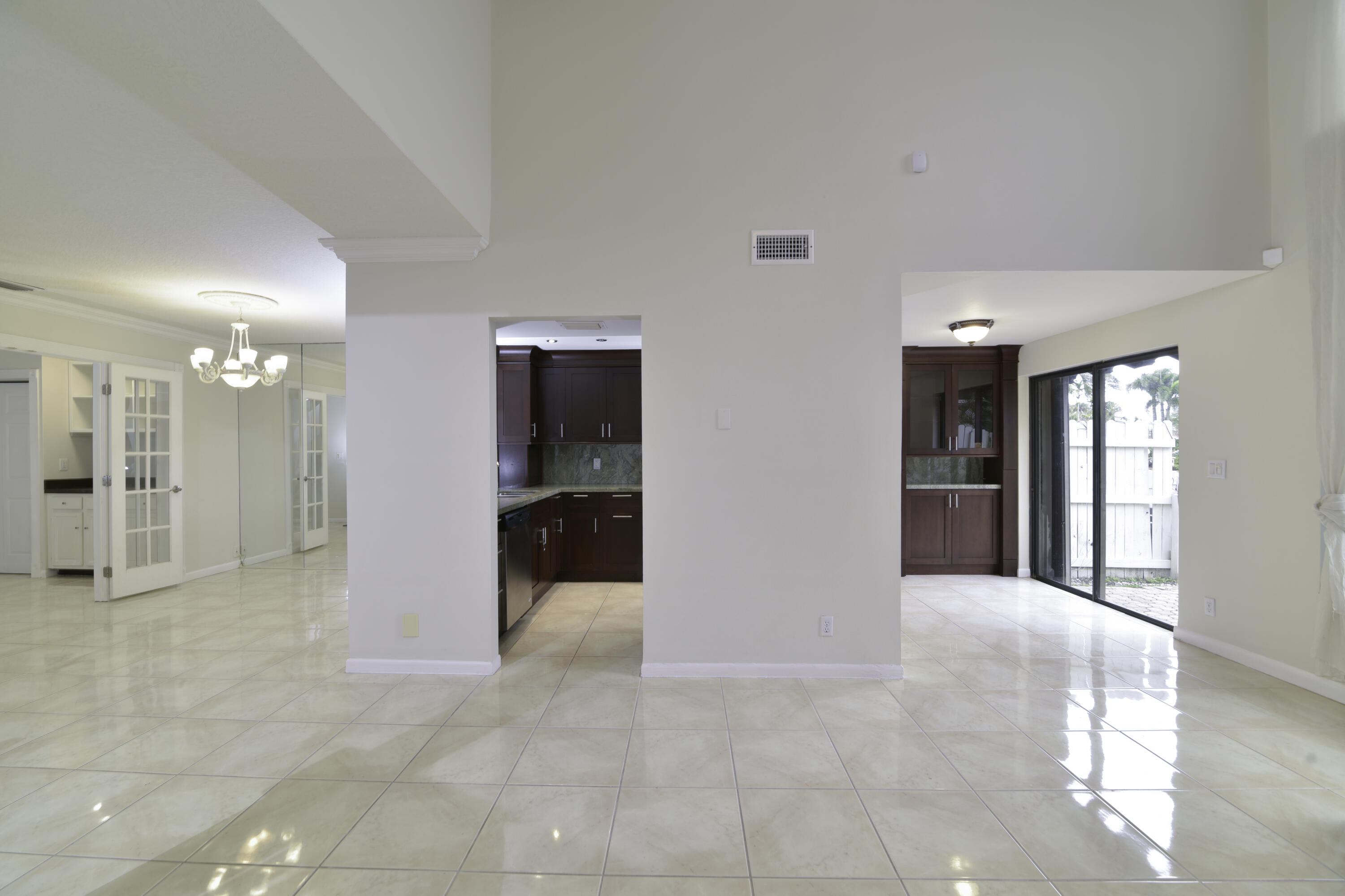 6595 Parkview Drive, Unit F Boca Raton, FL 33433 - Photo 9 of 28 _RW28376