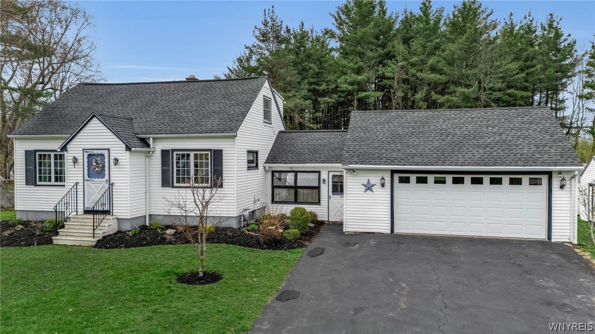 3494 Bowen Road Lancaster, NY 14086 - Photo 2 of 49