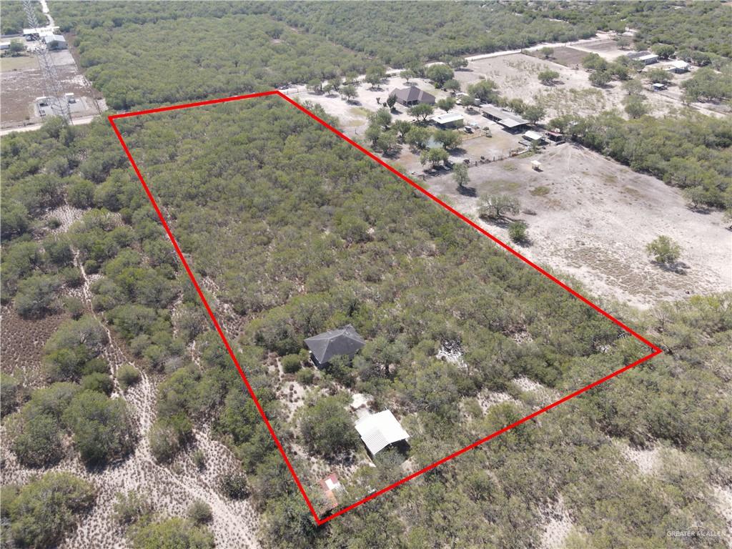 4 1/2 North Tom Gill Road Penitas, TX 78576 - Photo 4 of 5 a view of a backyard