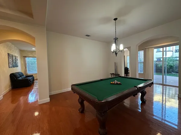 $1,039,800 | 205 Hawkcrest Circle, Sacramento, CA 95835