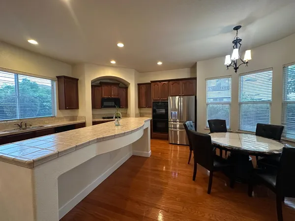 $1,039,800 | 205 Hawkcrest Circle, Sacramento, CA 95835