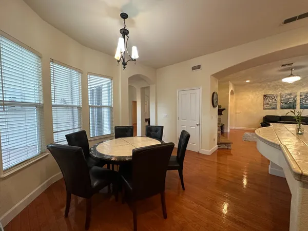 $1,039,800 | 205 Hawkcrest Circle, Sacramento, CA 95835