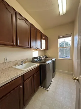 $1,039,800 | 205 Hawkcrest Circle, Sacramento, CA 95835