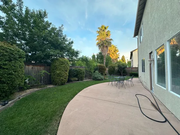 $1,039,800 | 205 Hawkcrest Circle, Sacramento, CA 95835