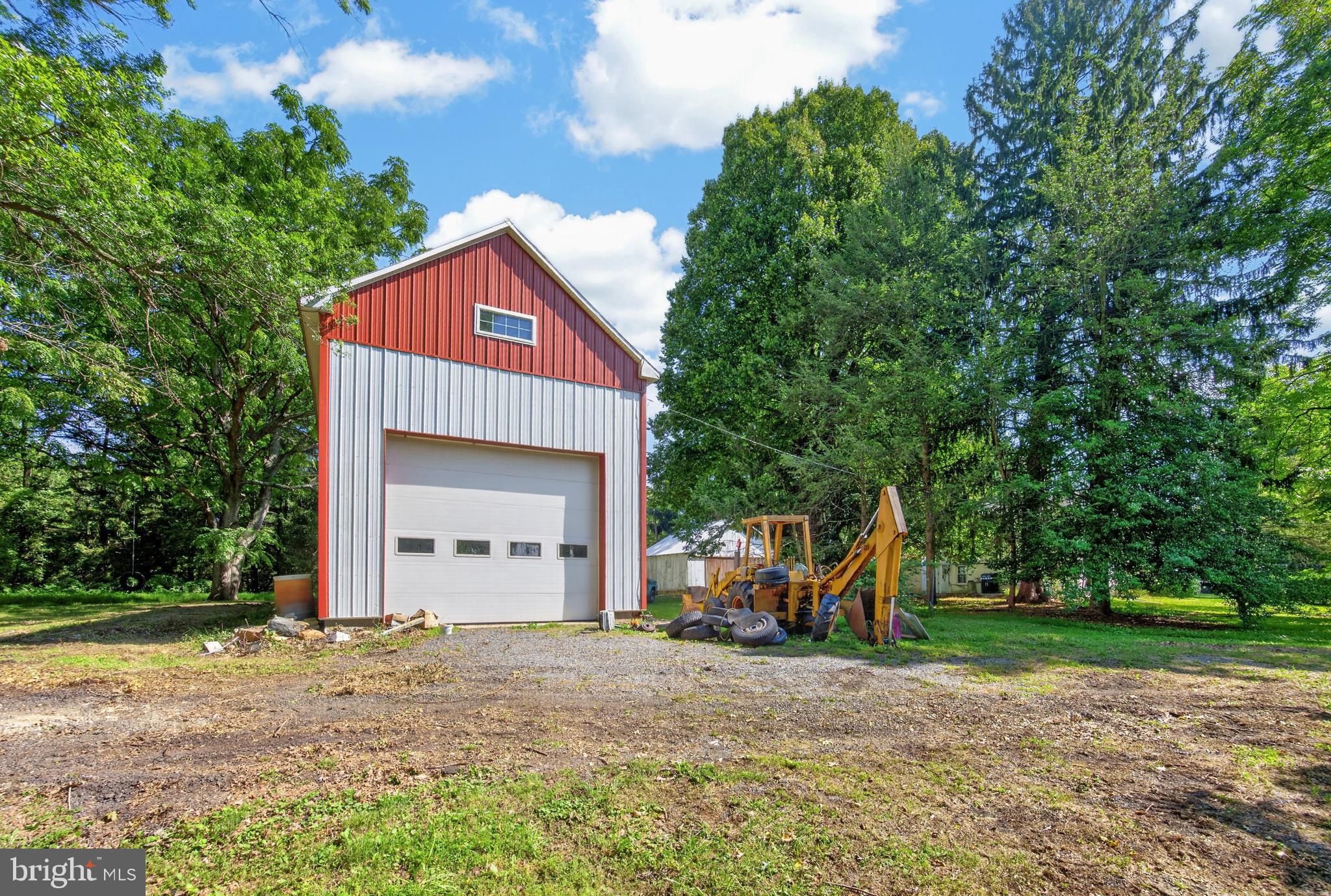 470 Rosehill Road West Grove, PA 19390 - Photo 54 of 58 14'x10' overhead garage door in workshop